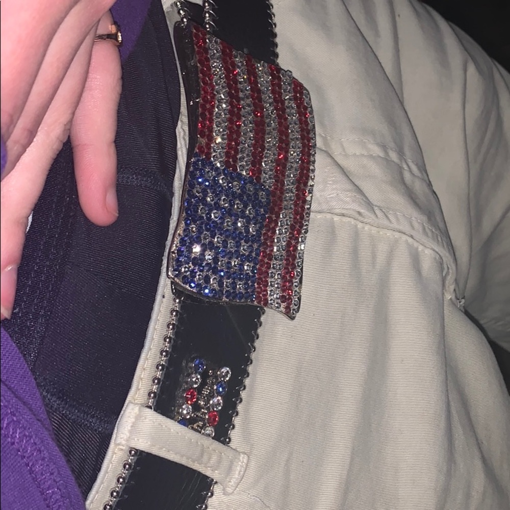 B.b.simon belt